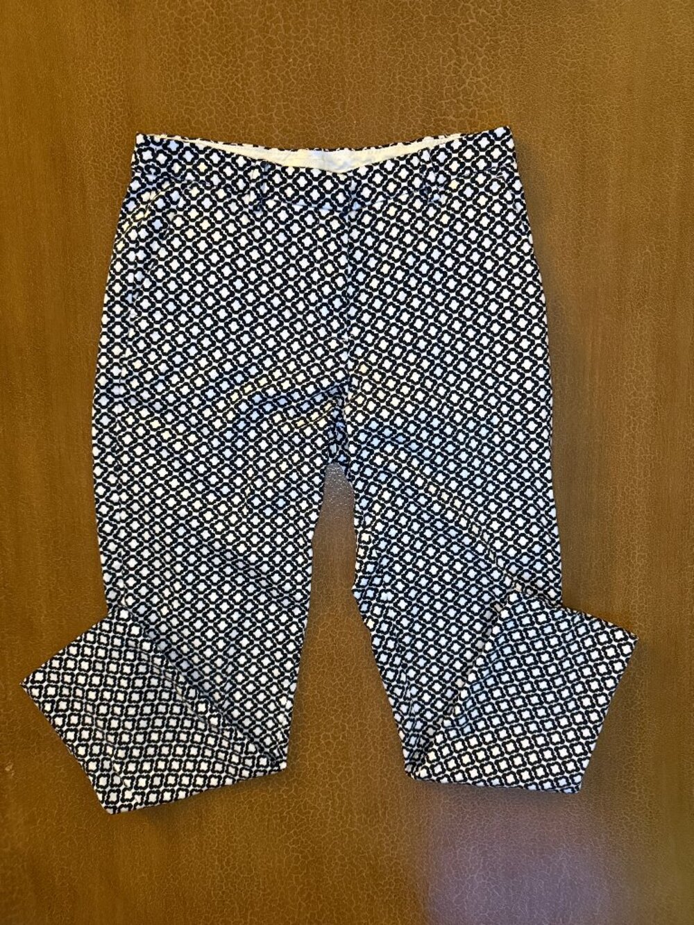 Geometric Black & White Dress Pants - H&M Size 8
